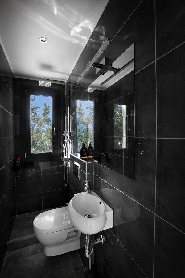 Dasylio - Earthy Living Homes *